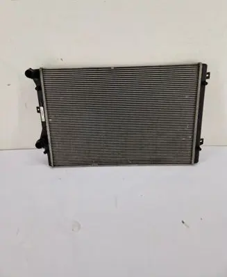 Volkswagen PASSAT B6 Coolant radiator 1K0121253L