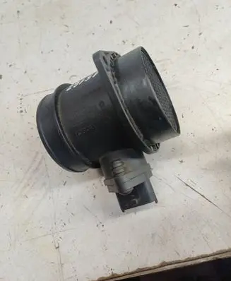 Volvo XC90 Mass air flow meter 8670115 0280218088