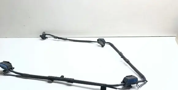 Windshield washer spray nozzle