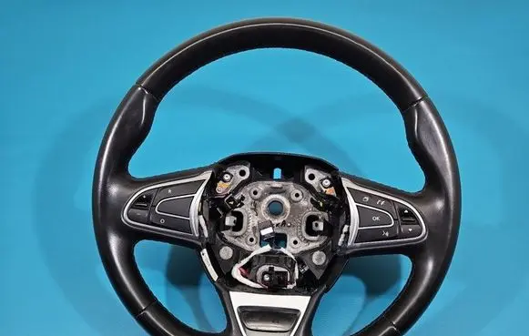 Renault Kadjar Steering wheel 484003952R IMPRK1525000