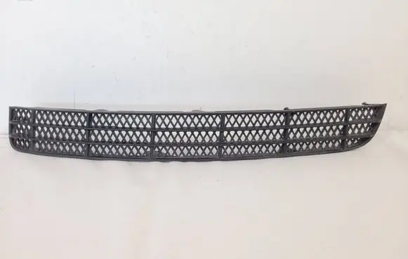 Volvo XC90 Front bumper lower grill 08662996