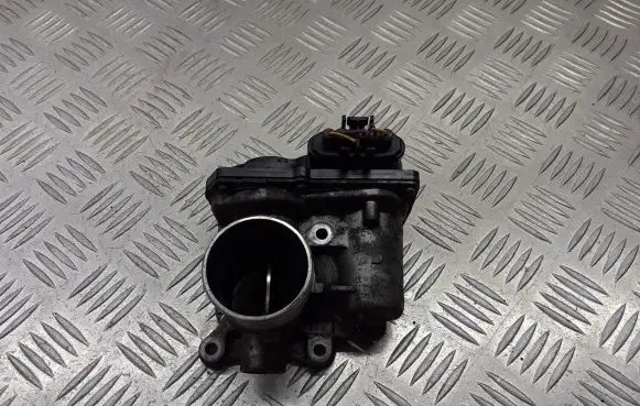 Toyota Auris 150 Throttle valve position sensor 26100-0N030