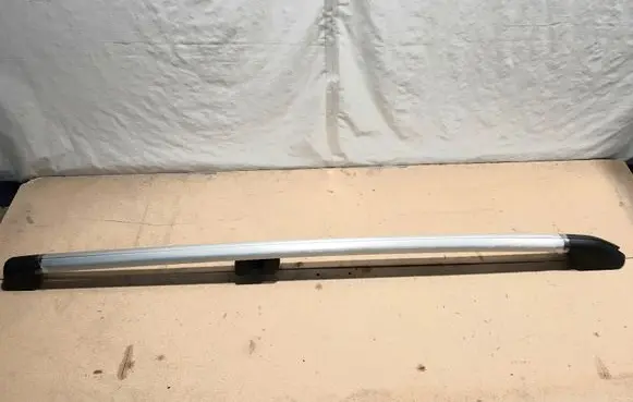 Volvo XC70 Roof bar rail