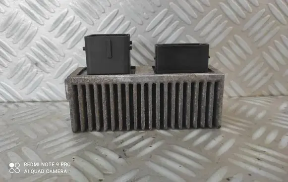 Glow plug pre-heat relay
