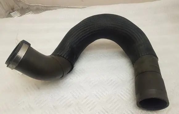 Jeep Grand Cherokee Intercooler hose/pipe 55038006AD