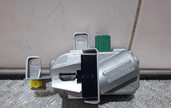 Volvo S60 Steering wheel lock 31280656