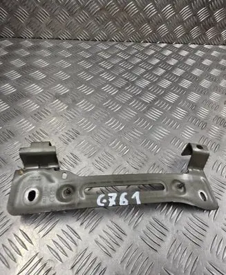 Audi Q7 4M Fender mounting bracket 4M0821432