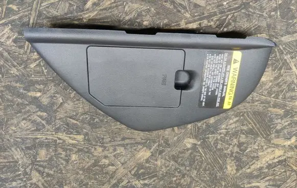 Hyundai i30 Dashboard side end trim 847162R000