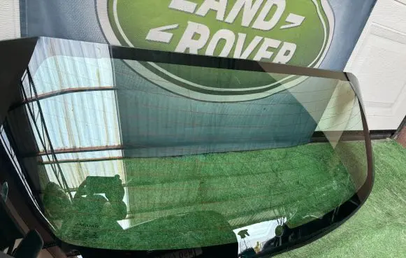 Jaguar F-Pace Rear windscreen/windshield window 43R000054 E000090 DOT747M532AS2