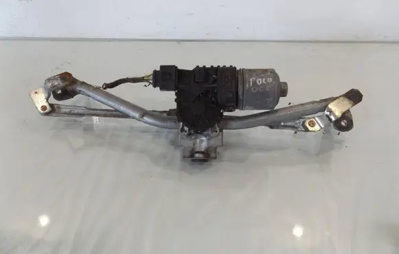 Volkswagen Polo IV 9N3 Front wiper linkage and motor 6Q1955119A