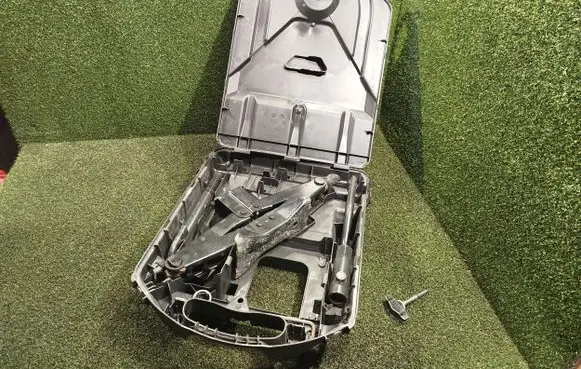 Renault Trafic III (X82) Lift Jack 93868419 995018195R 93459486