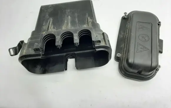 BMW 5 F10 F11 Fuse box set 8508212 7555189