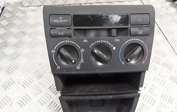 Toyota Corolla E110 Climate control unit 5541102160