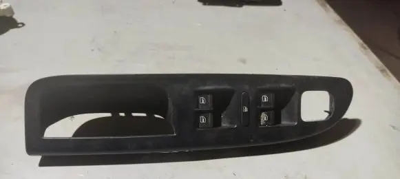 Volkswagen PASSAT B6 Electric window control switch 1K4959857B