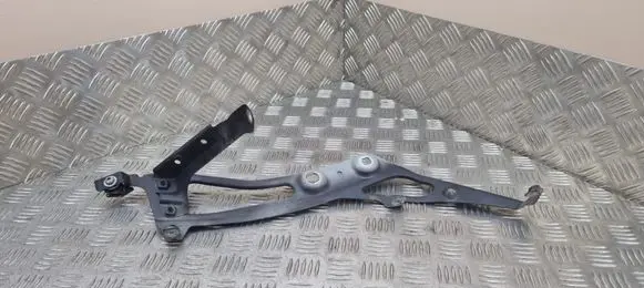 BMW 2 F45 Fender mounting bracket 7297201