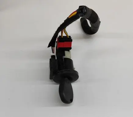 Opel Vivaro Ignition lock 95519281 285910001R