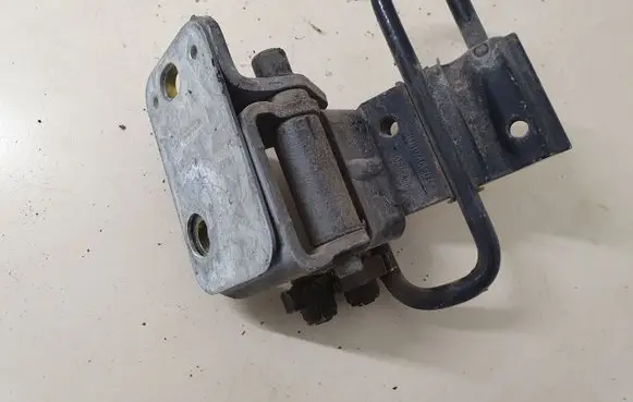 Audi A4 S4 B6 8E 8H Rear door lower hinge