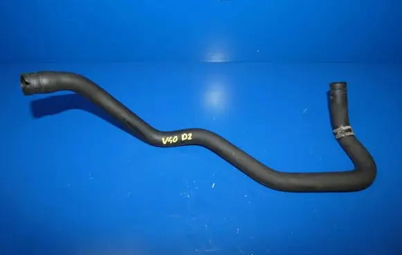 Volvo V40 Engine coolant pipe/hose 31368483