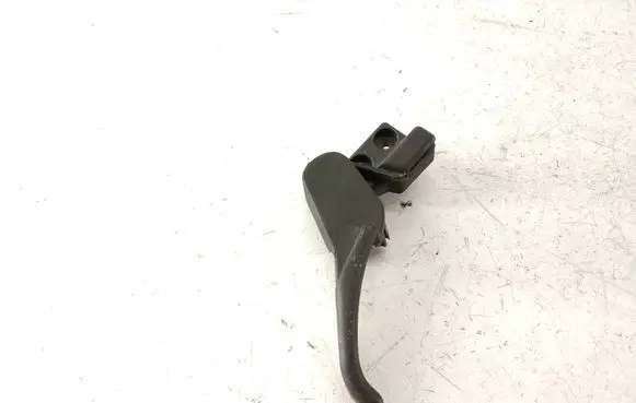 Volkswagen PASSAT B5.5 Engine bonnet (hood) release handle 3B1823533