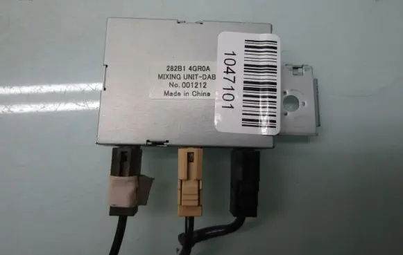 Infiniti Q50 Antenna control unit 282B14GR0A
