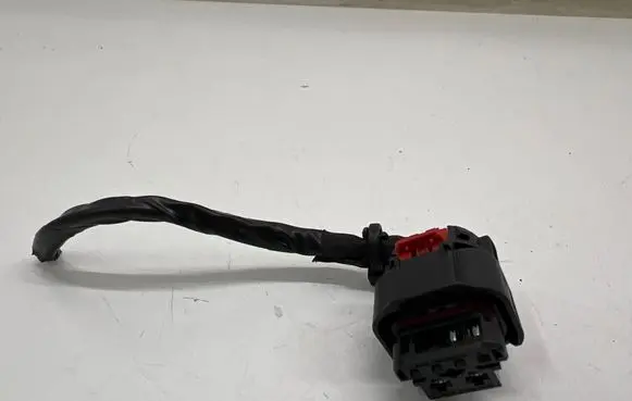 BMW i4 Headlight/headlamp wiring loom/harness 
