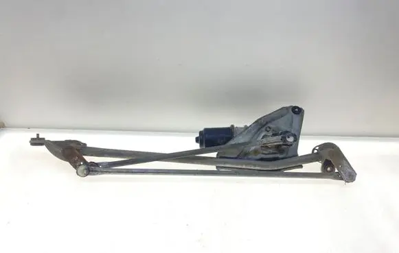 Subaru Outback Front wiper linkage and motor