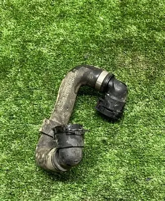 Mercedes-Benz E W213 Engine coolant pipe/hose A2135016000 GT151921 18566687
