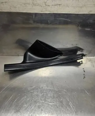 BMW 5 E60 E61 Other sill/pillar trim element 51477025009
