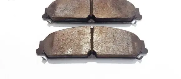 Chrysler 300 - 300C Brake pads (front) fdb4078 fer9401