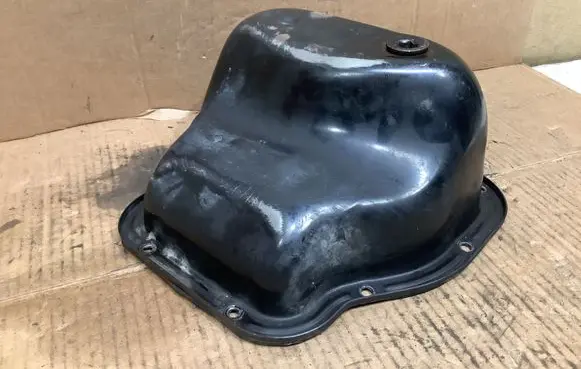 Subaru Legacy Oil sump 