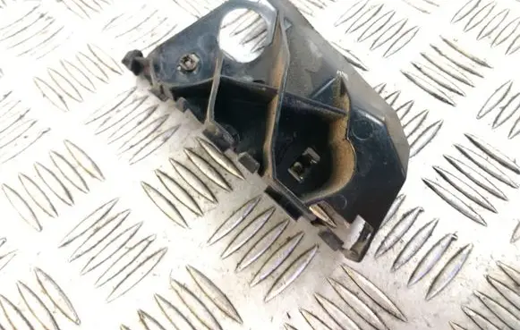 Toyota Aygo AB10 Front bumper mounting bracket 31600100