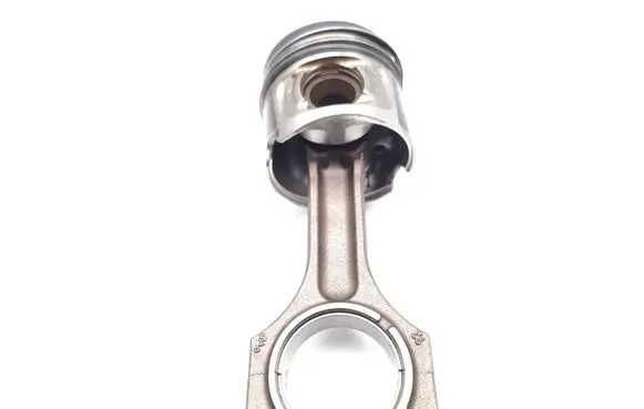 BMW X3 E83 Piston with connecting rod N47D20C