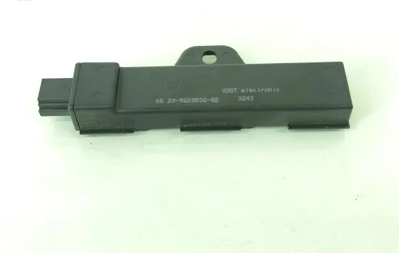 BMW 5 F10 F11 Keyless system antenna 9220832
