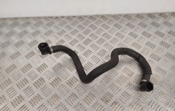 BMW 5 GT F07 Engine coolant pipe/hose 8375796