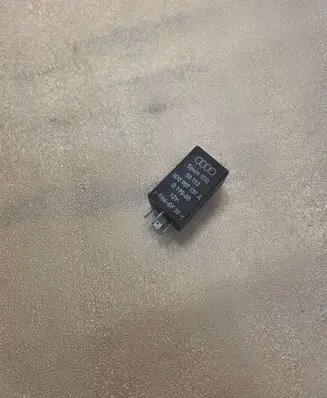 Audi A8 S8 D2 4D Other relay 50153 D19500 4D0907131A