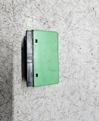 Mitsubishi Outlander Fuse box set 110600-0030