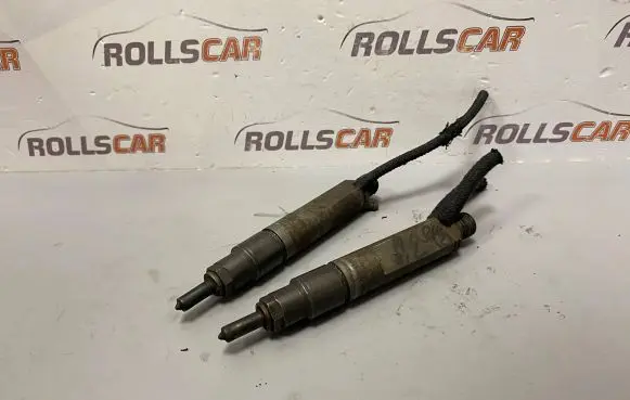 Audi A4 S4 B5 8D Fuel injector 028130201G
