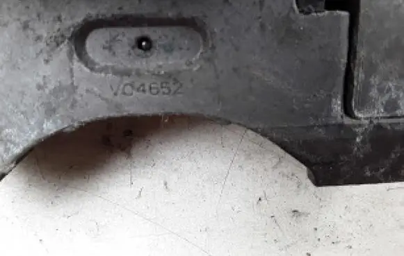 Cadillac BLS Engine mount bracket V04652