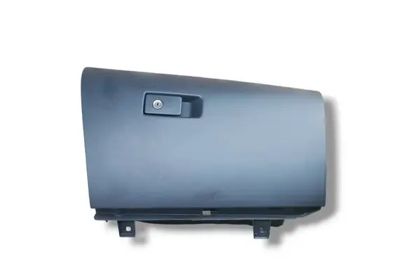 Glove box