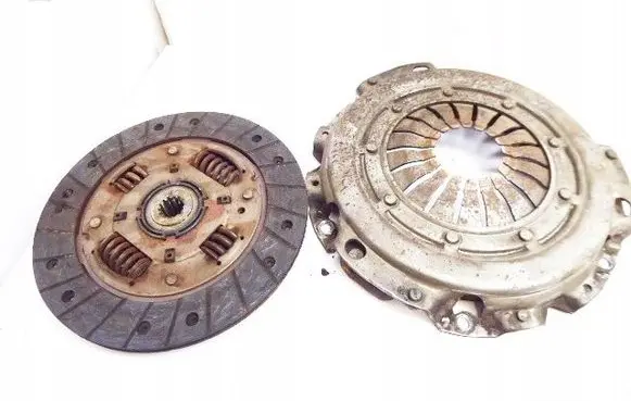 Opel Astra F Pressure plate 