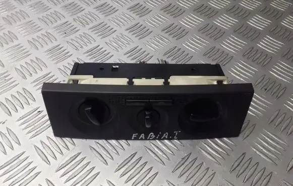Skoda Fabia Mk1 (6Y) Interior fan control switch 6Y0820045C