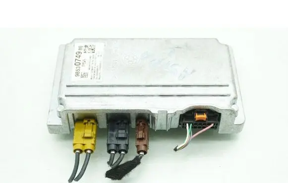 Opel Astra L Sound amplifier 9853074980
