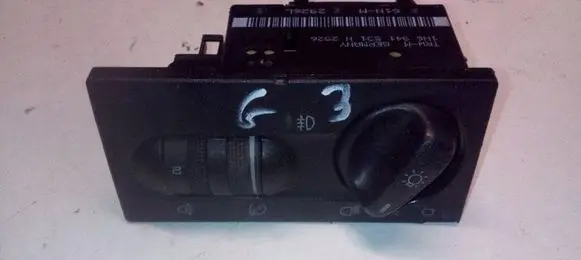 Volkswagen Golf III Light switch 941531N
