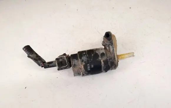 Nissan Primera Windscreen/windshield washer pump 20859