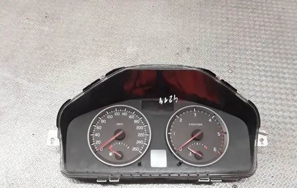 Volvo V50 Speedometer (instrument cluster) 30710071