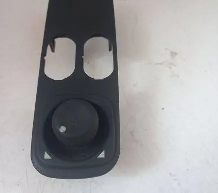Ford Escort Wing mirror switch 86AG17B676AA 59160