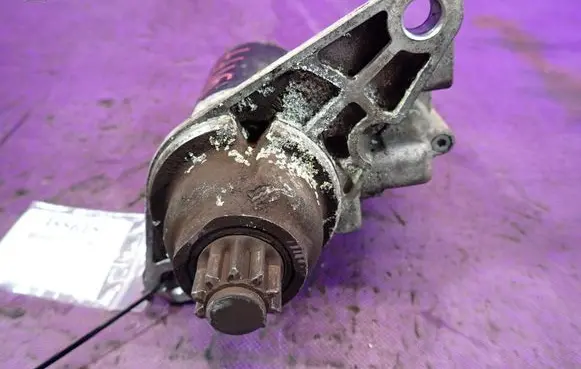 Volkswagen Polo III 6N 6N2 6NF Starter motor