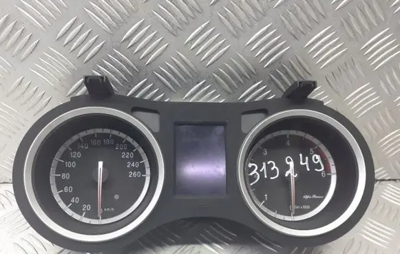 Alfa Romeo 159 Speedometer (instrument cluster) 01560728227