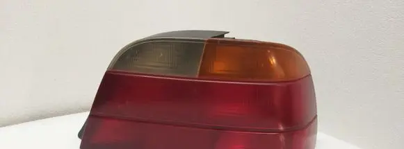 BMW 5 E39 Rear/tail lights 8352036
