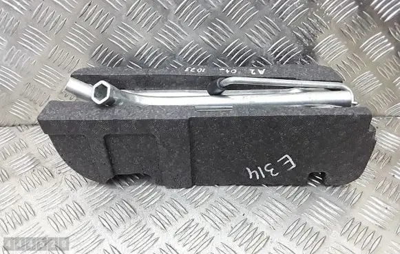 Audi A2 Tool set 